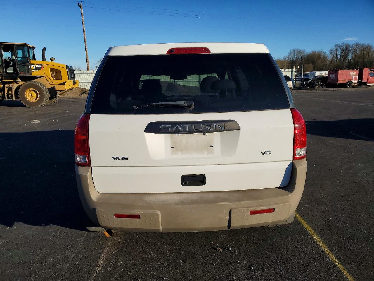 2005 SATURN VUE photo 6