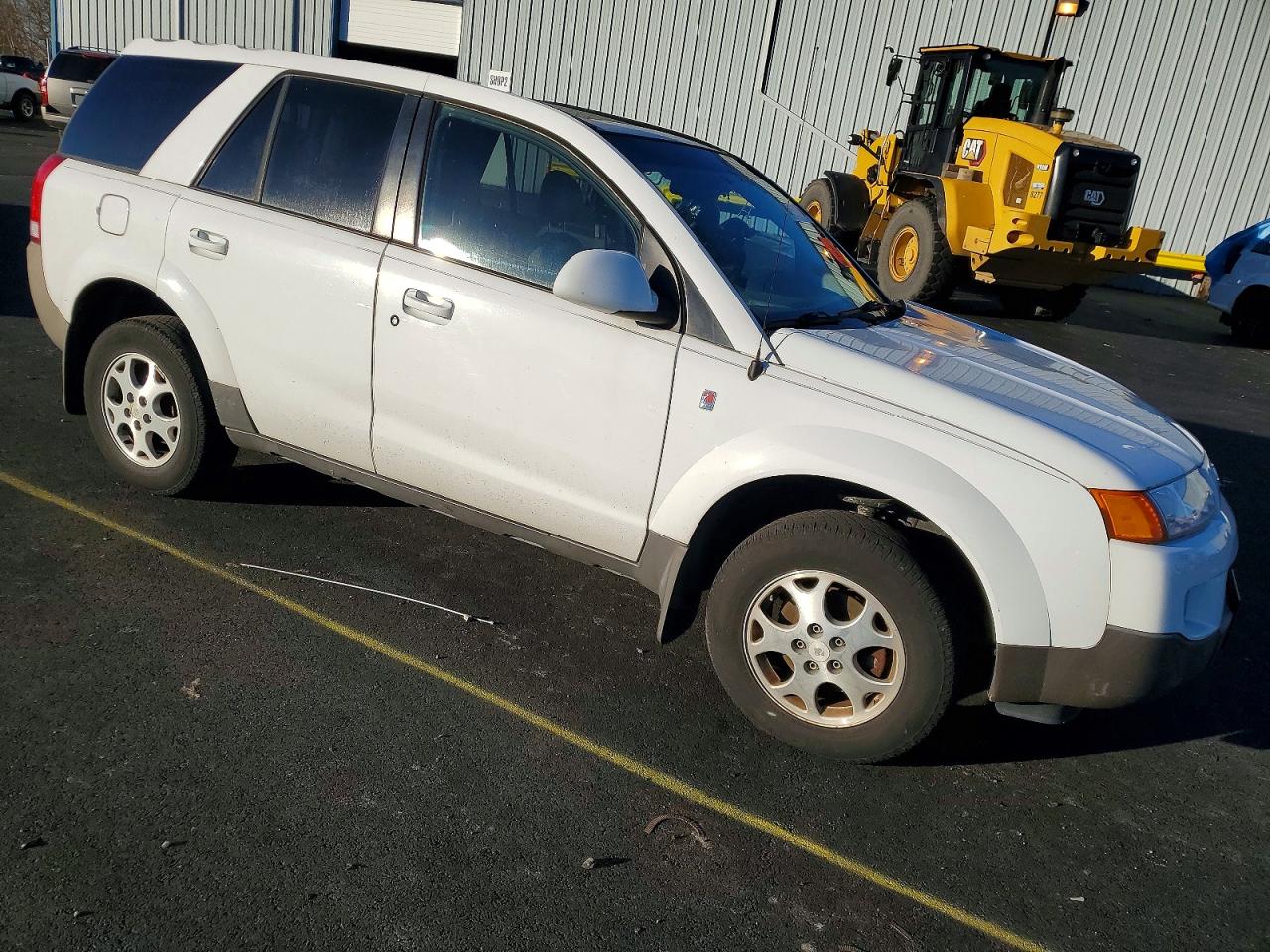 2005 SATURN VUE photo 4