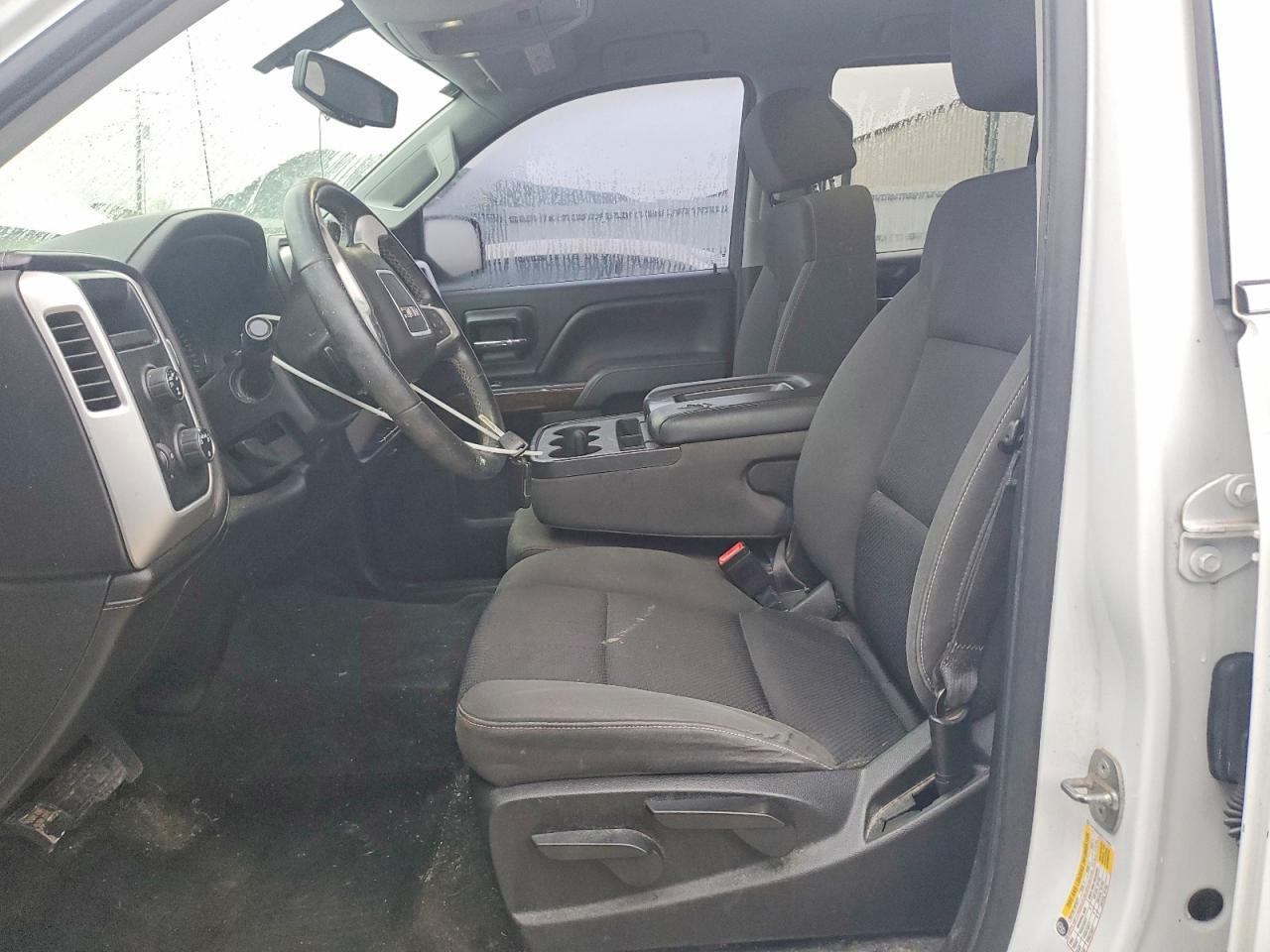 2014 GMC SIERRA K1500 SLE photo 7