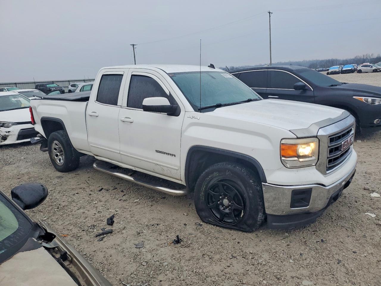 2014 GMC SIERRA K1500 SLE photo 4