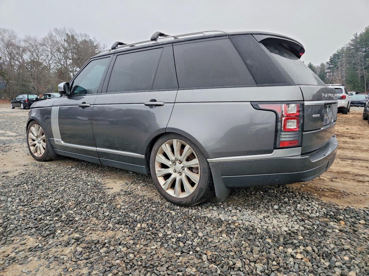 2014 LAND ROVER RANGE ROVER SUPERCHARGED photo 2