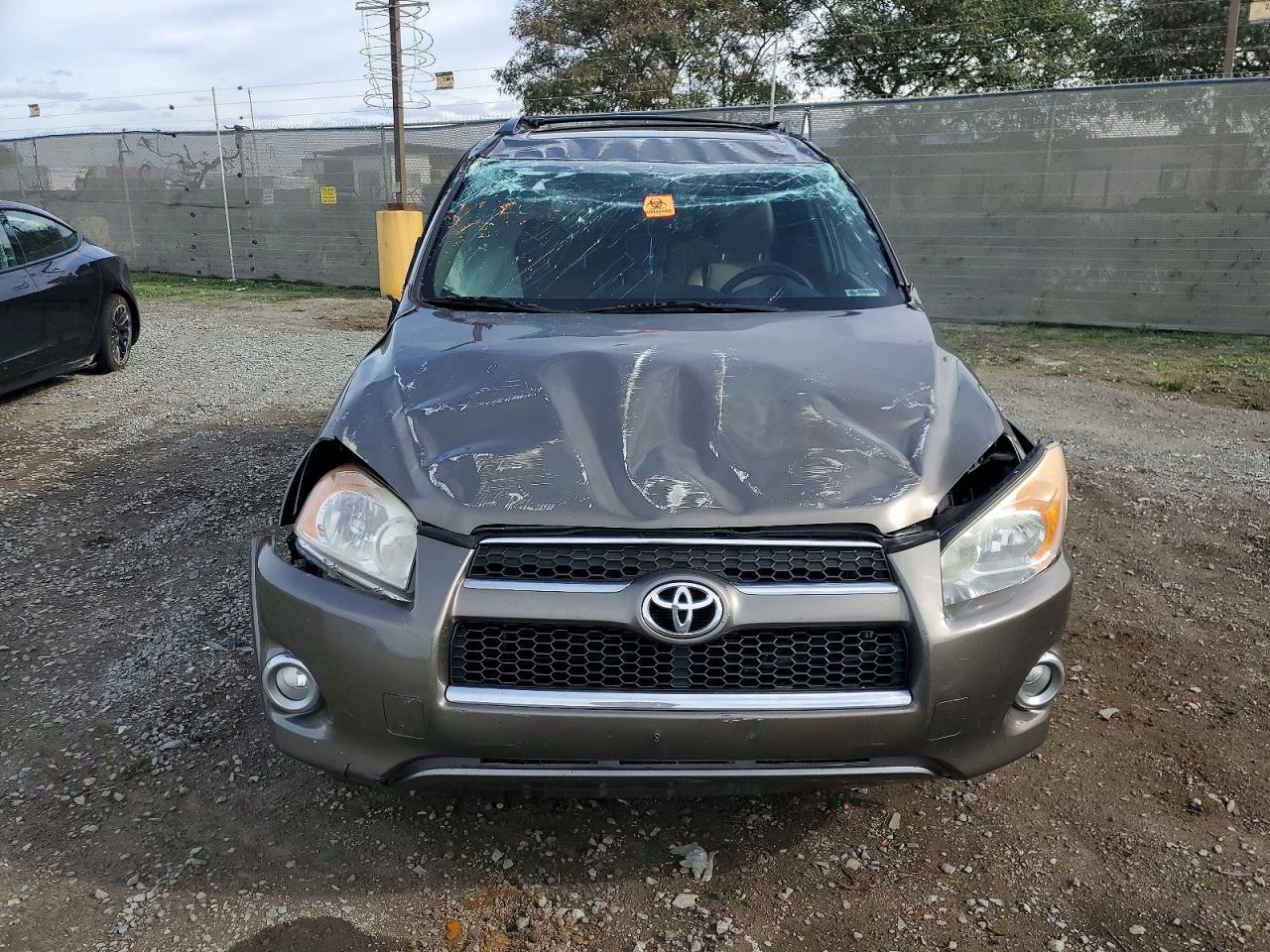 2012 TOYOTA RAV4 LIMITED photo 5