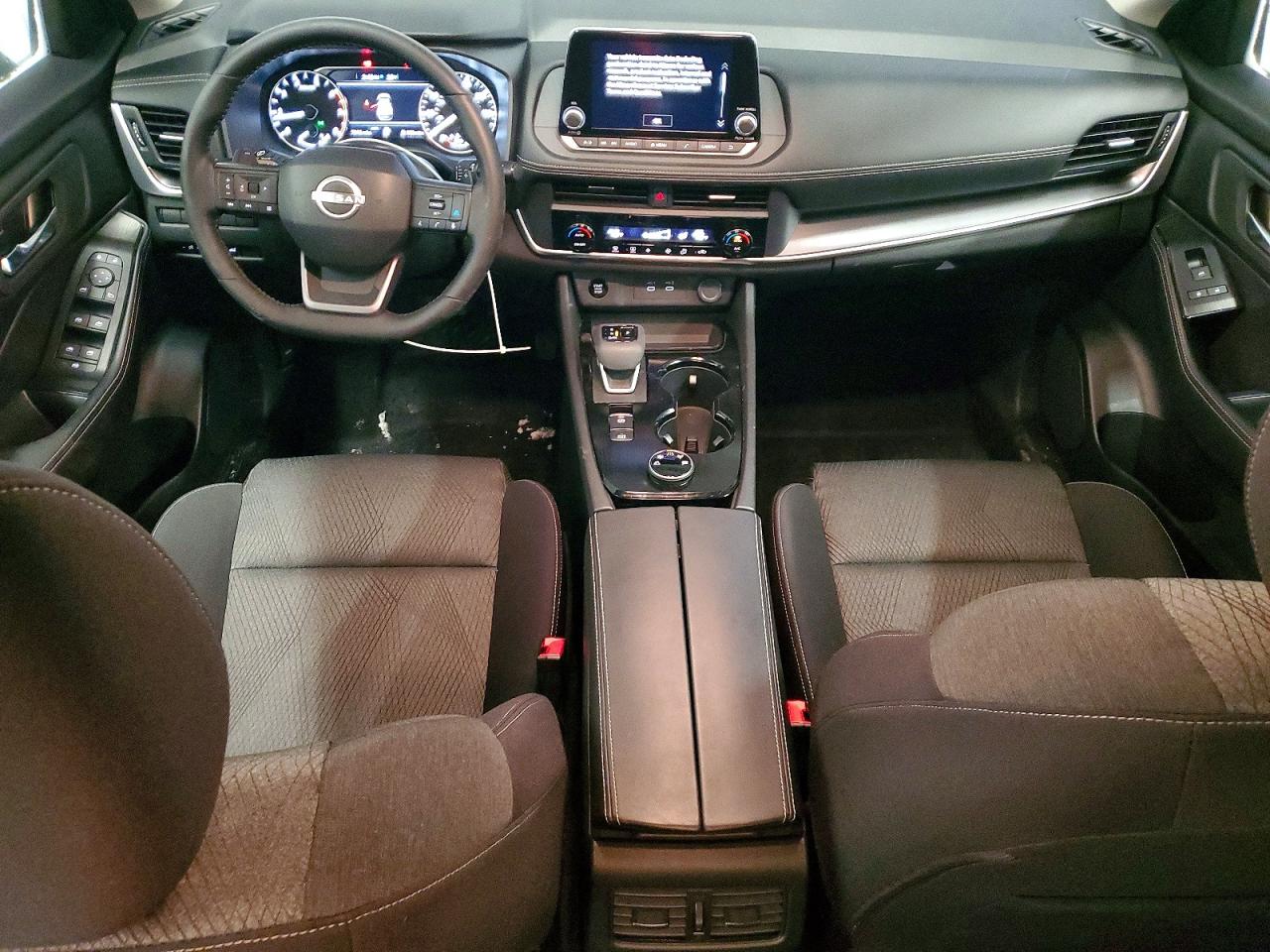 2025 NISSAN ROGUE SV photo 8