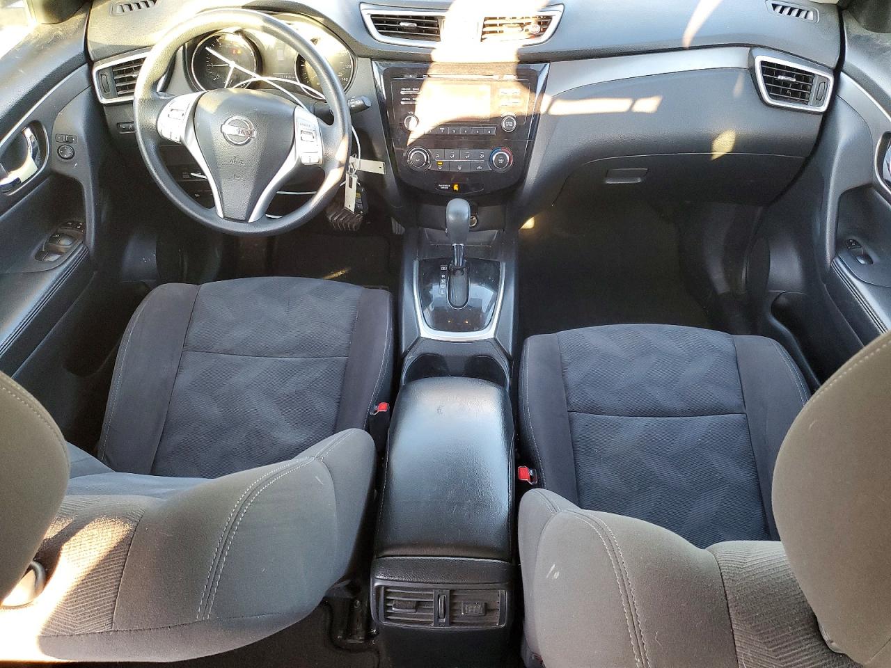2016 NISSAN ROGUE S photo 15
