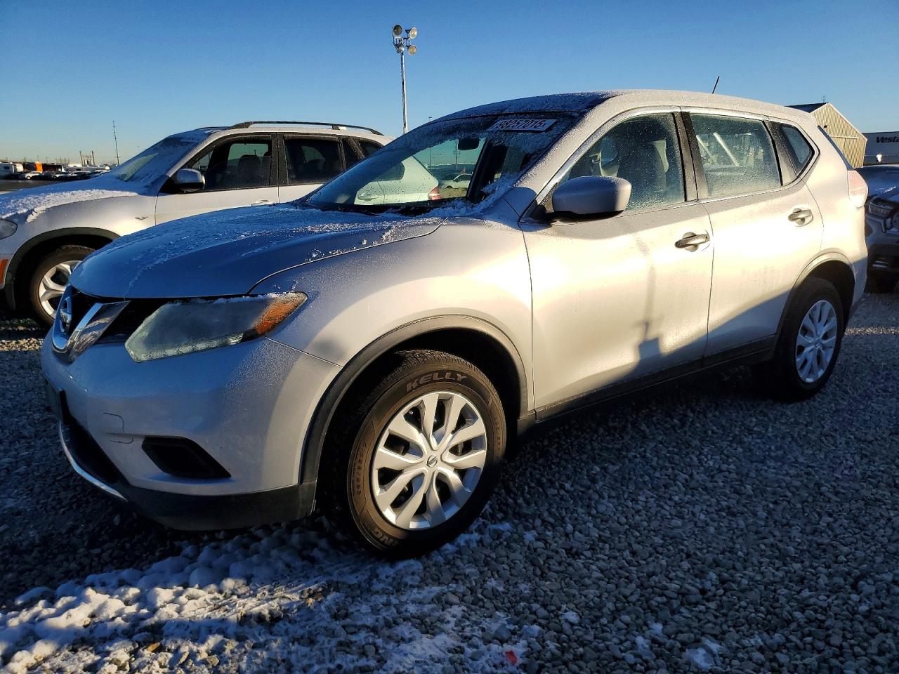 2016 NISSAN ROGUE