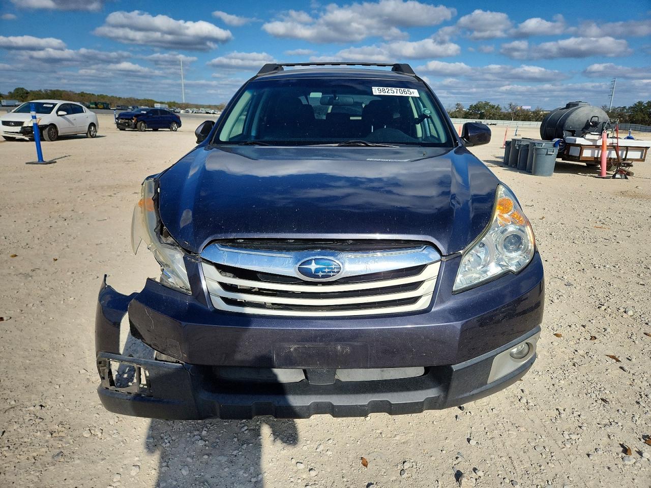 2011 SUBARU OUTBACK 2.5I PREMIUM photo 5