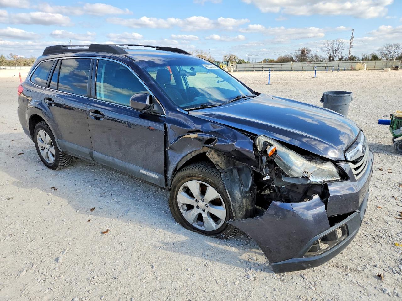 2011 SUBARU OUTBACK 2.5I PREMIUM photo 4