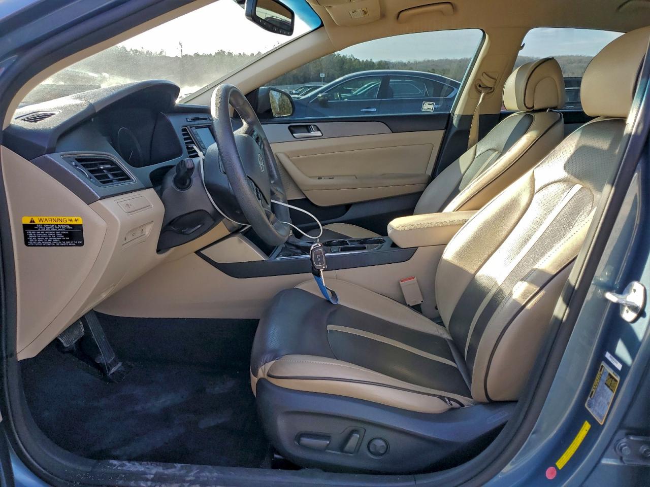 2015 HYUNDAI SONATA SE photo 13