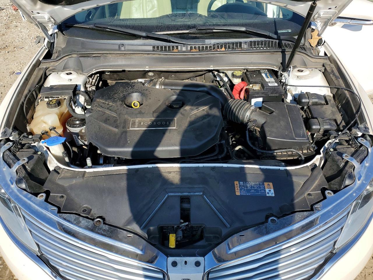 2014 LINCOLN MKZ photo 11