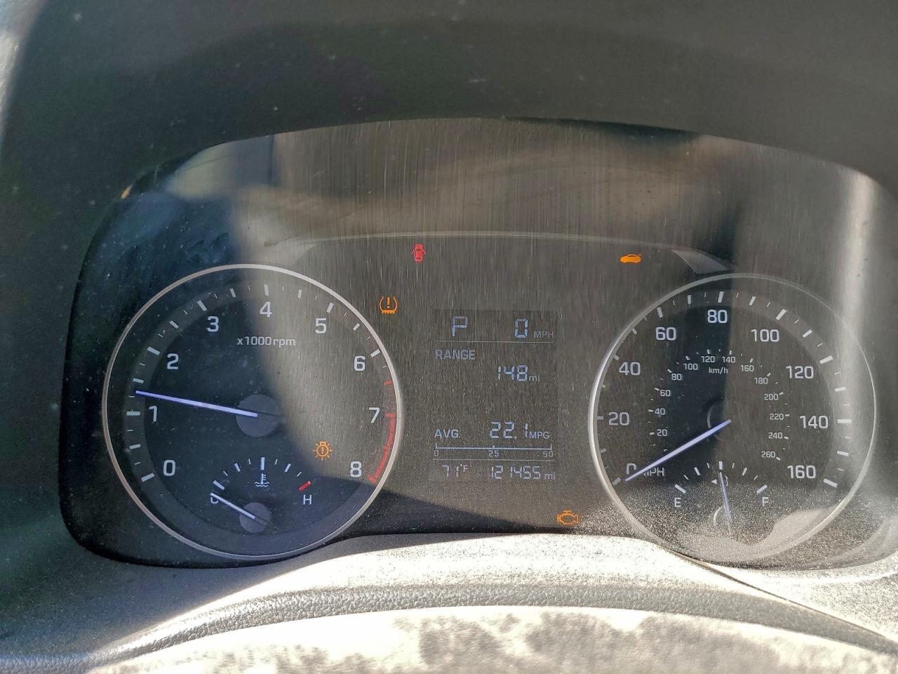 2017 HYUNDAI ELANTRA SE photo 9