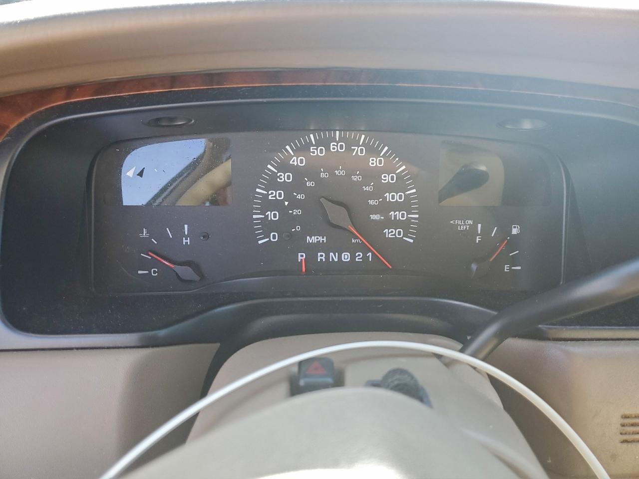 2001 LINCOLN TOWN CAR CARTIER photo 17