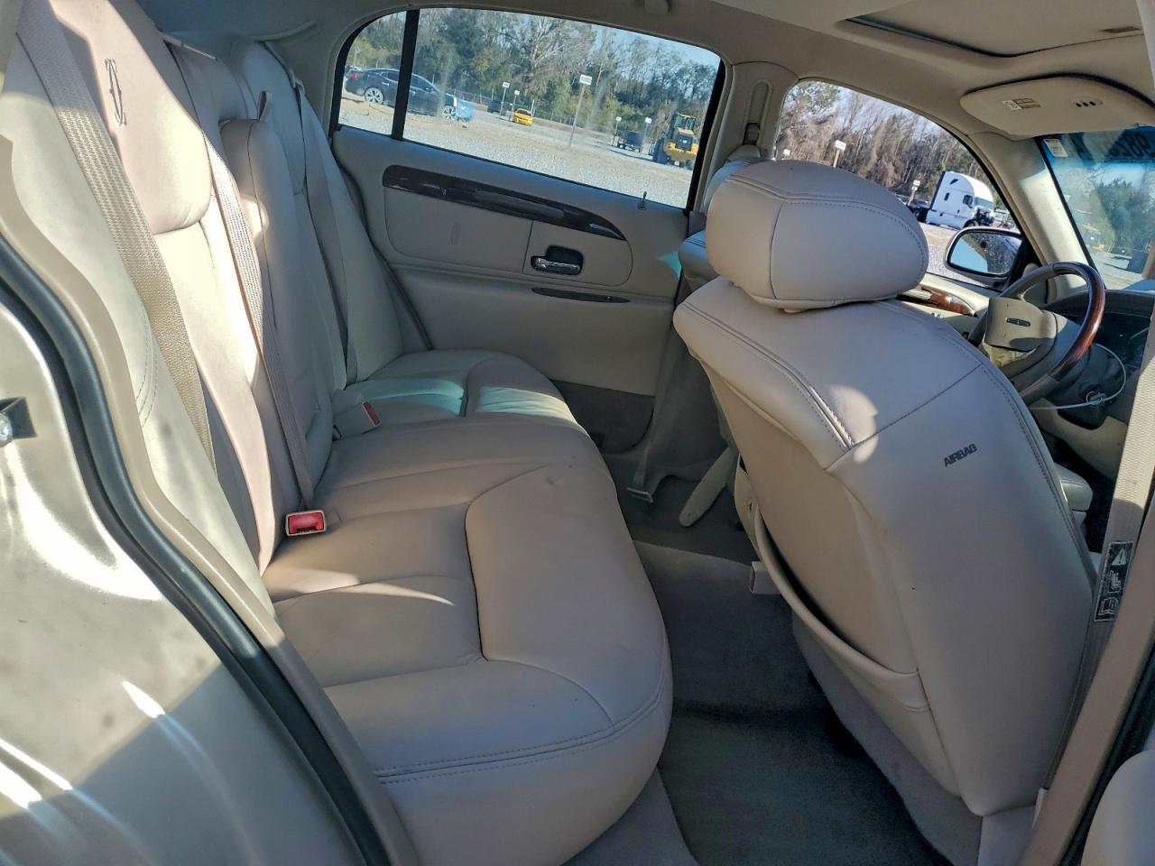 2001 LINCOLN TOWN CAR CARTIER photo 19