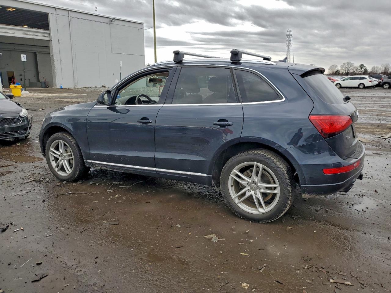 2013 AUDI Q5 PREMIUM PLUS photo 2