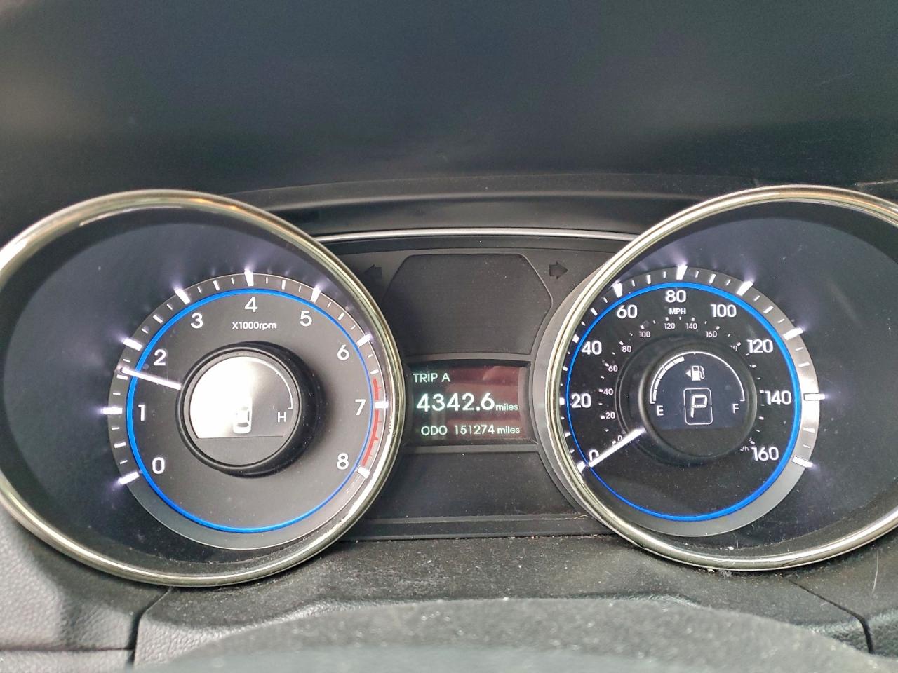 2013 HYUNDAI SONATA SE photo 9