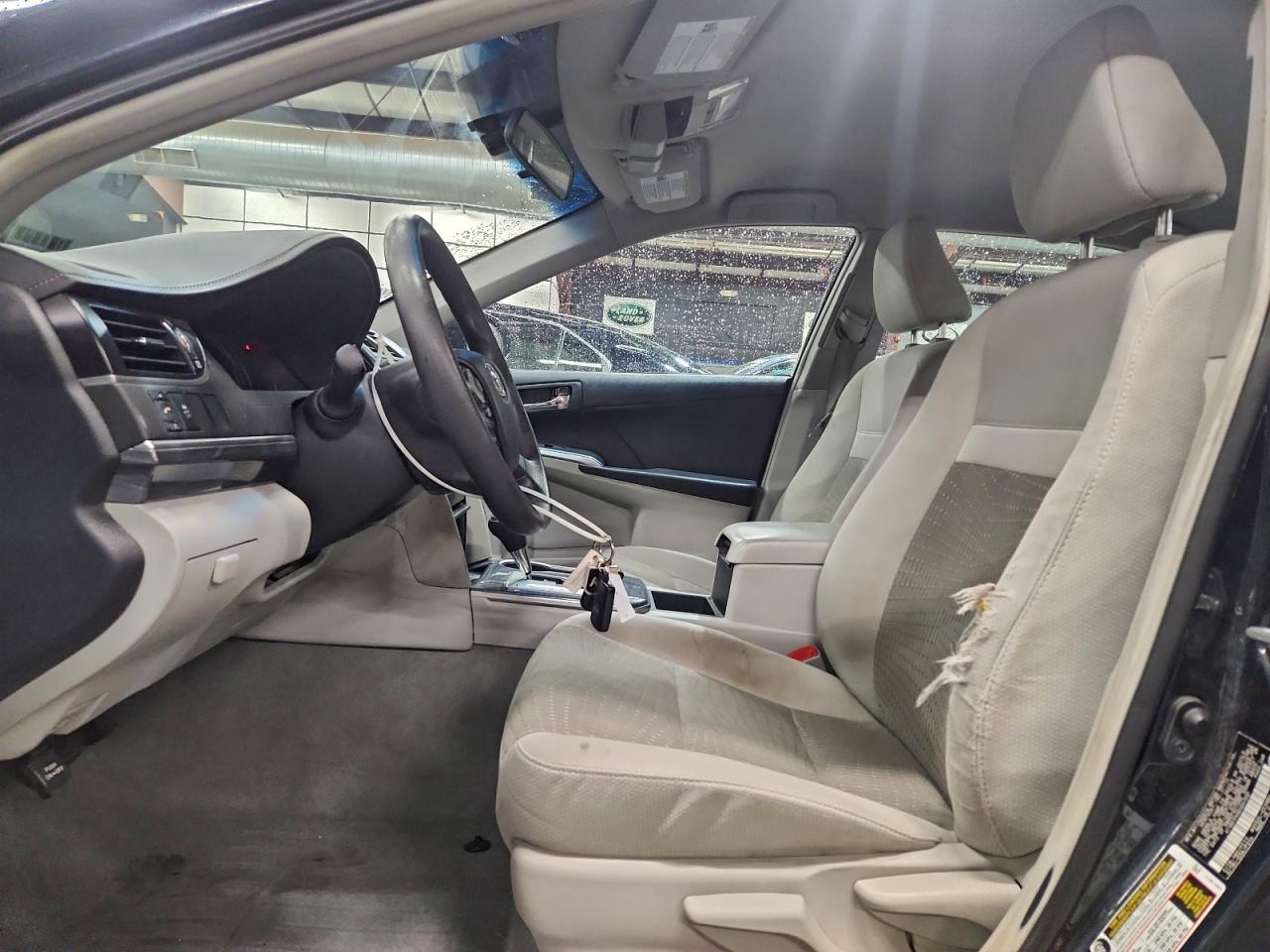 2012 TOYOTA CAMRY HYBRID photo 7