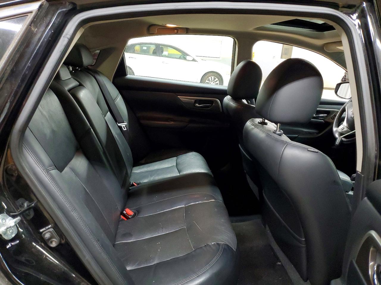 2015 NISSAN ALTIMA photo 10