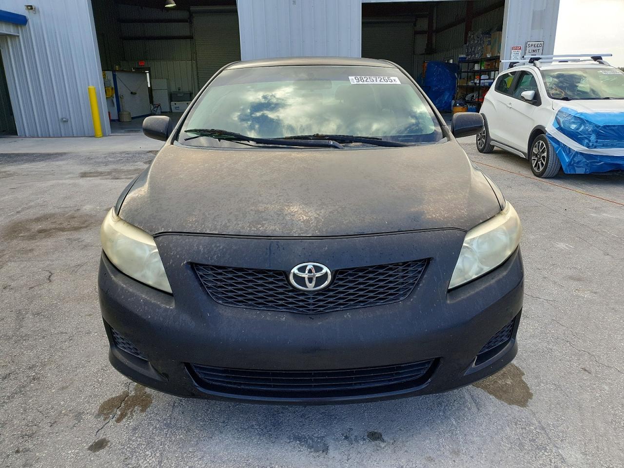 2010 TOYOTA COROLLA BASE photo 5