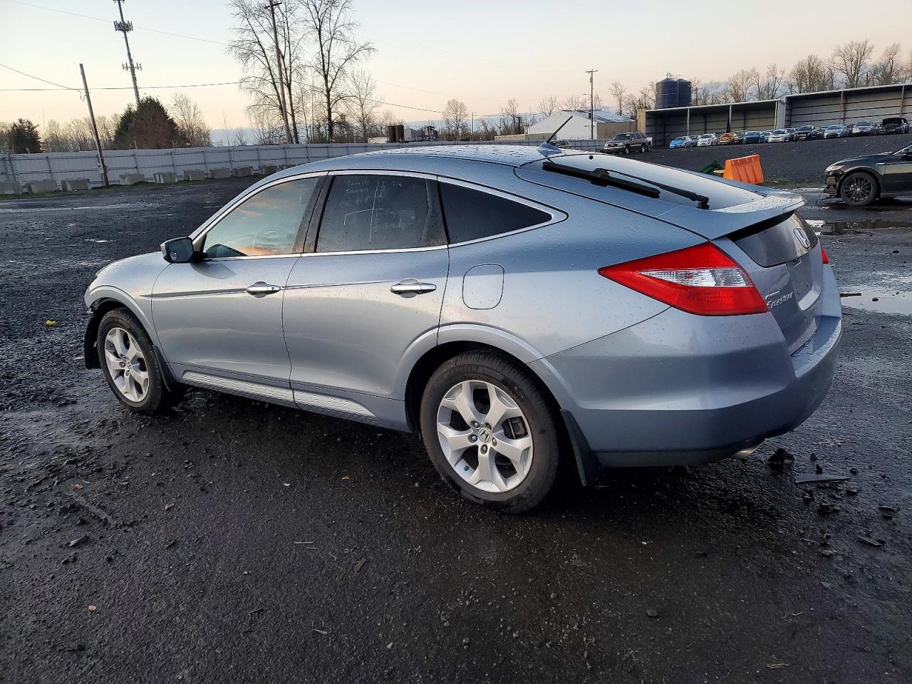 2010 HONDA ACCORD CROSSTOUR EXL photo 2