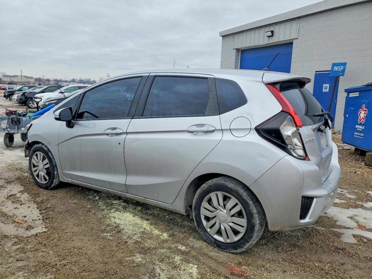 2015 HONDA FIT LX photo 3