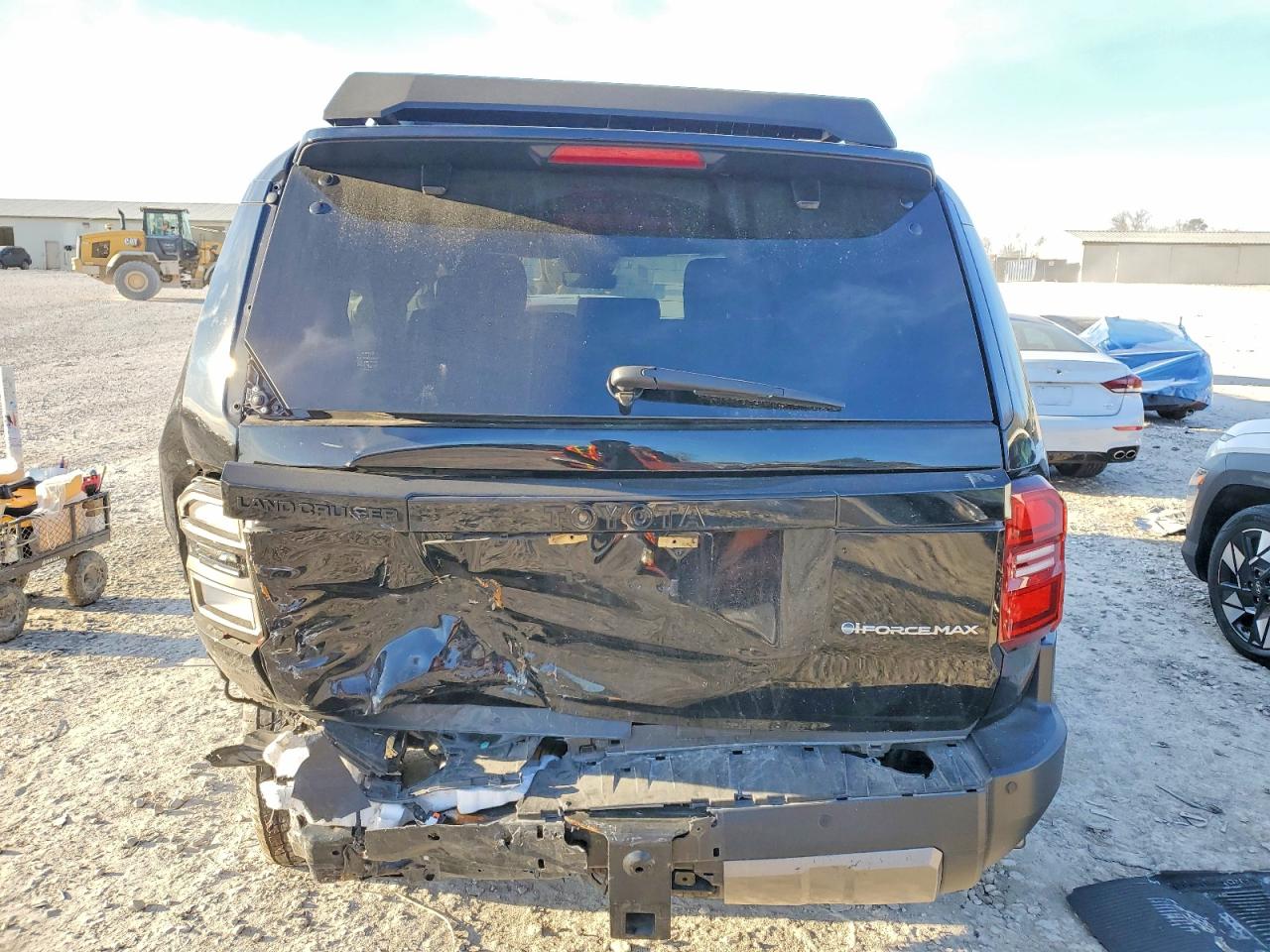 2024 TOYOTA LAND CRUISER BASE photo 6
