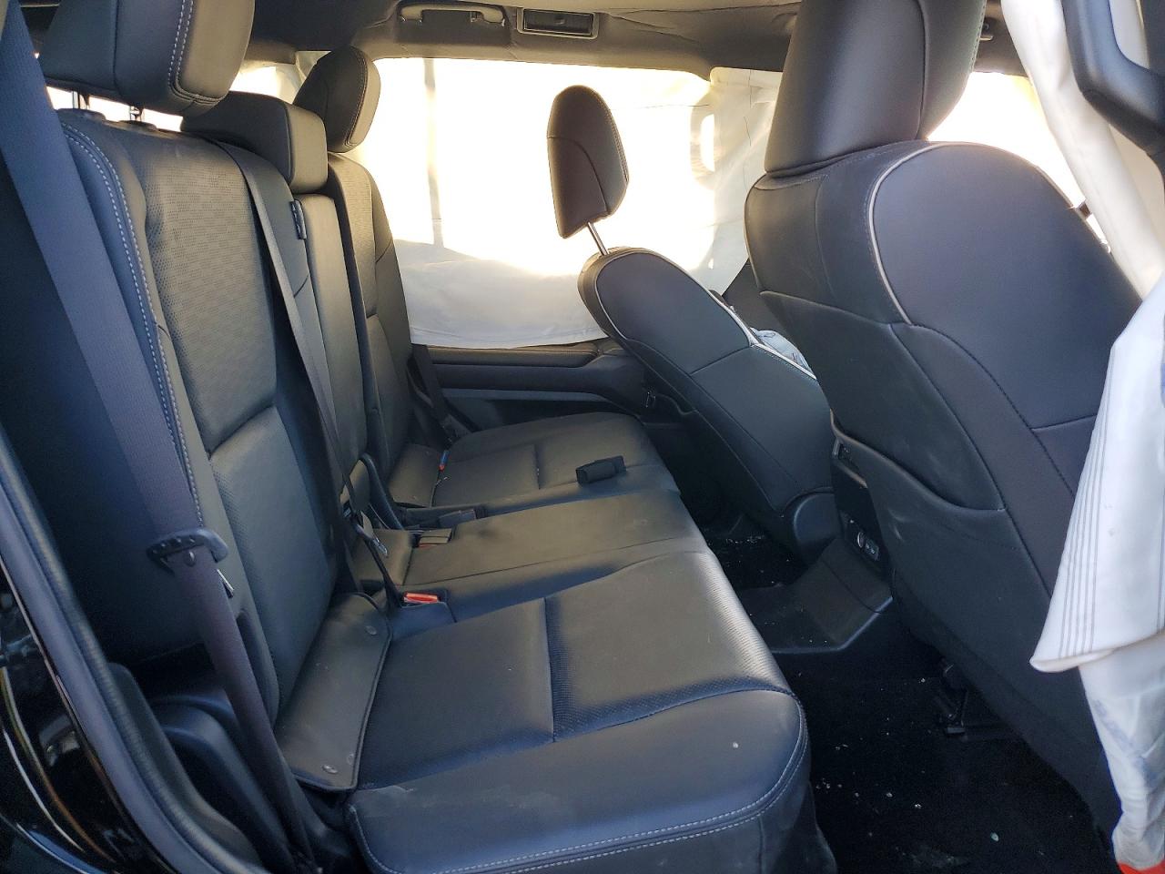 2024 TOYOTA LAND CRUISER BASE photo 11