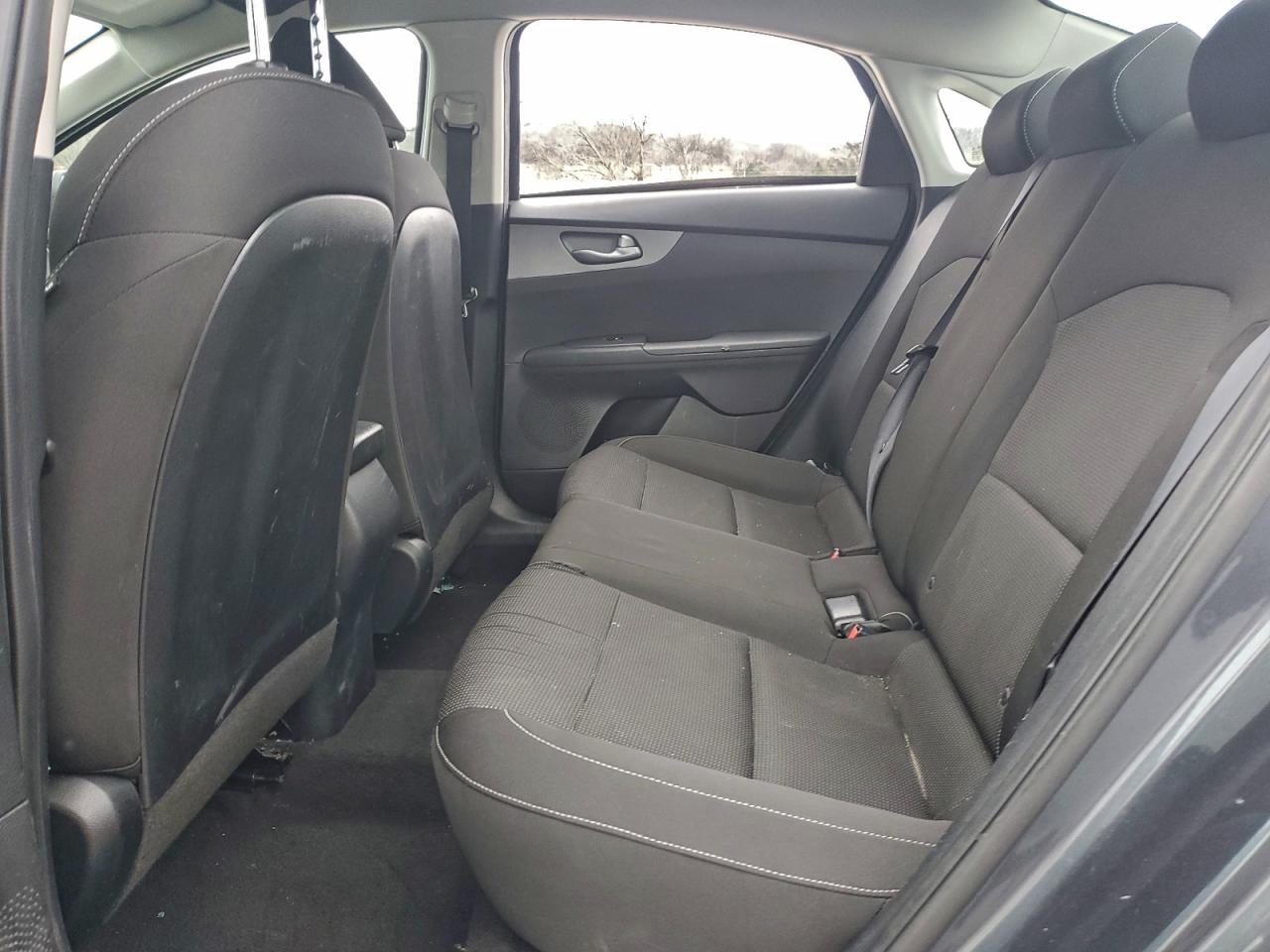 2020 KIA FORTE FE photo 10