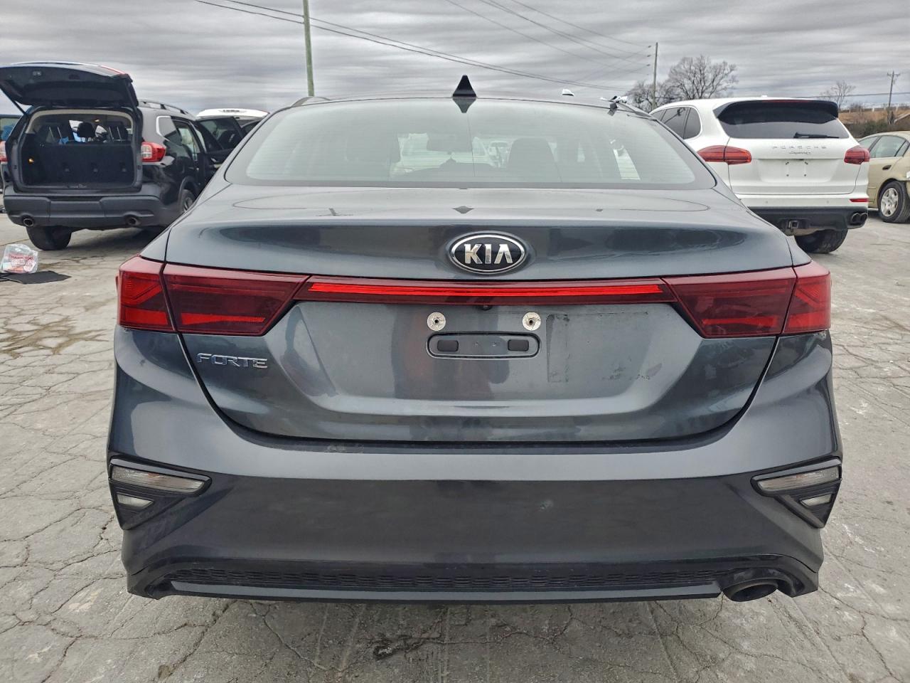 2020 KIA FORTE FE photo 6