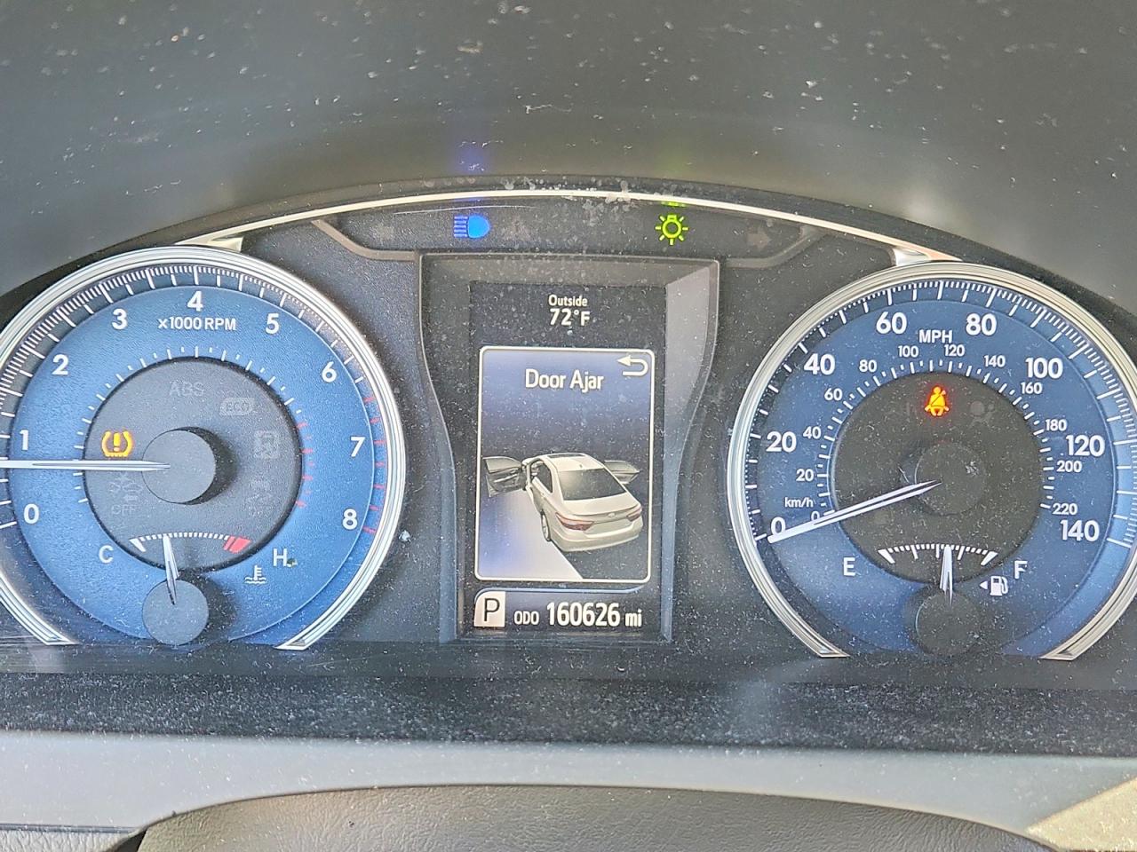 2017 TOYOTA CAMRY LE photo 9