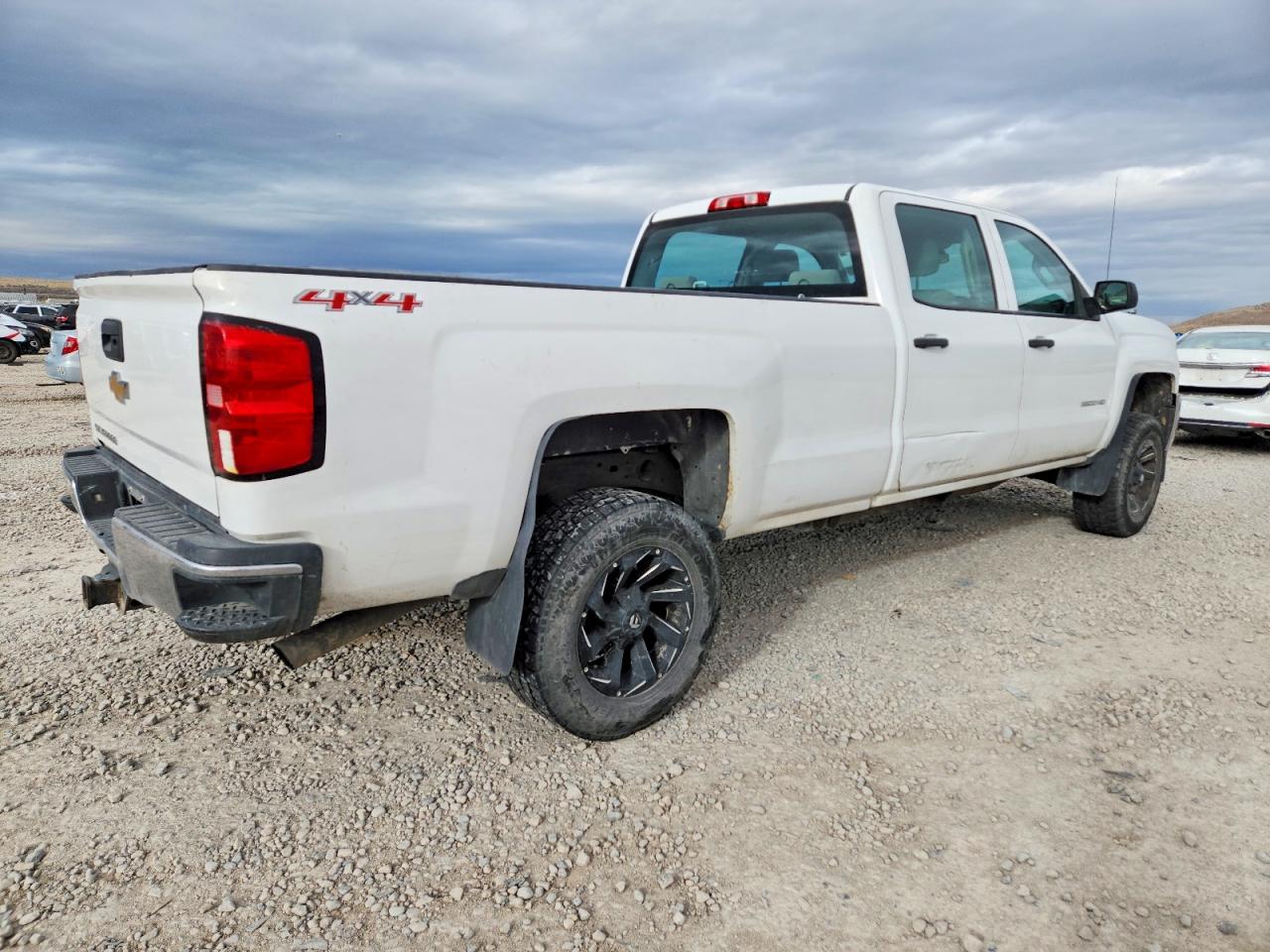 2015 CHEVROLET SILVERADO K2500 HEAVY DUTY photo 3