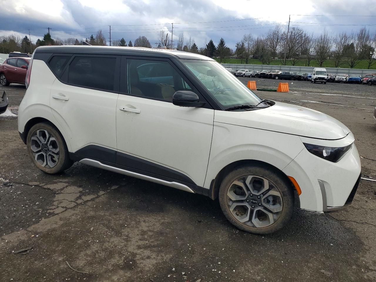 2025 KIA SOUL EX photo 4