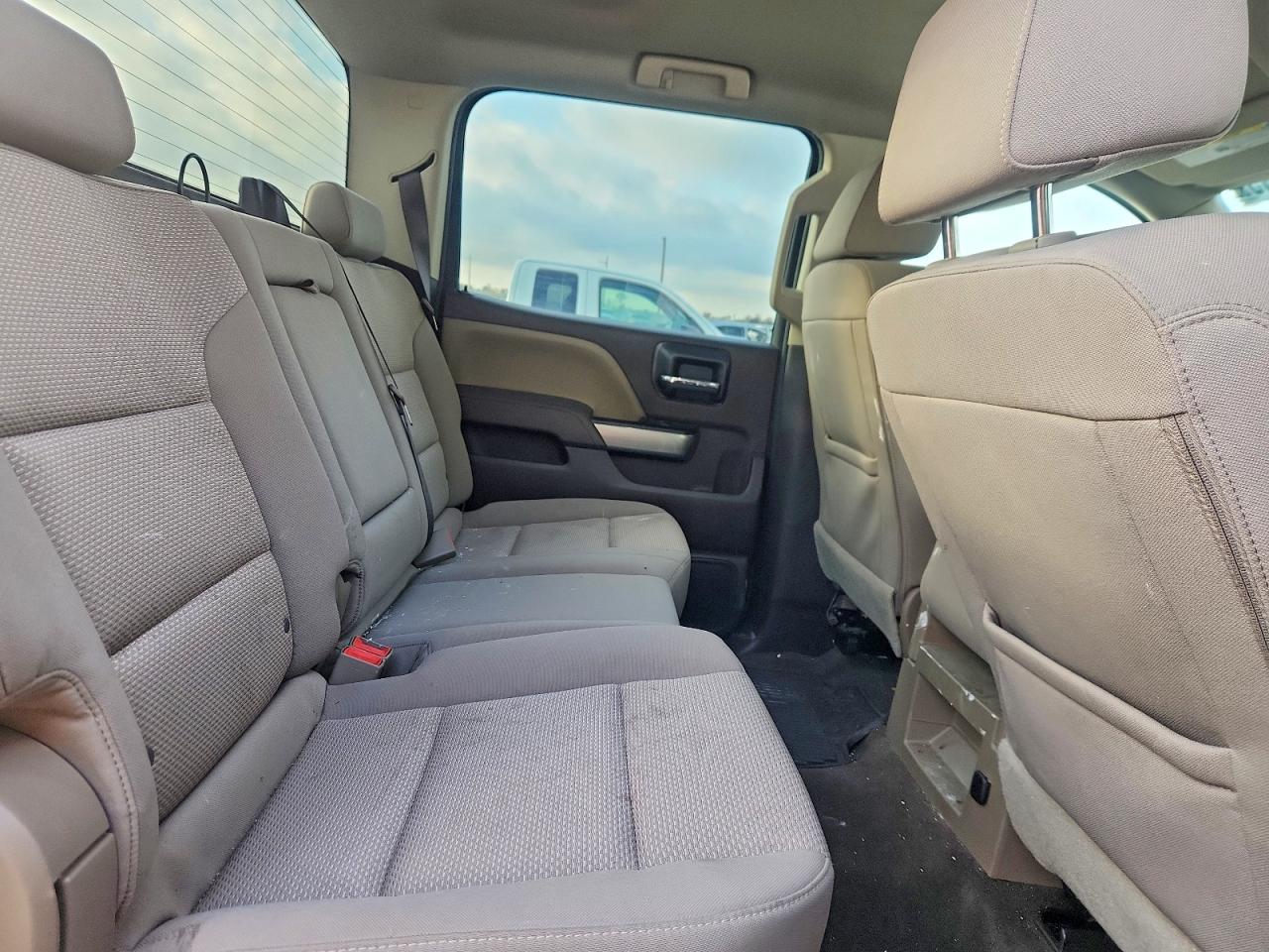 2018 CHEVROLET SILVERADO K1500 LT photo 10