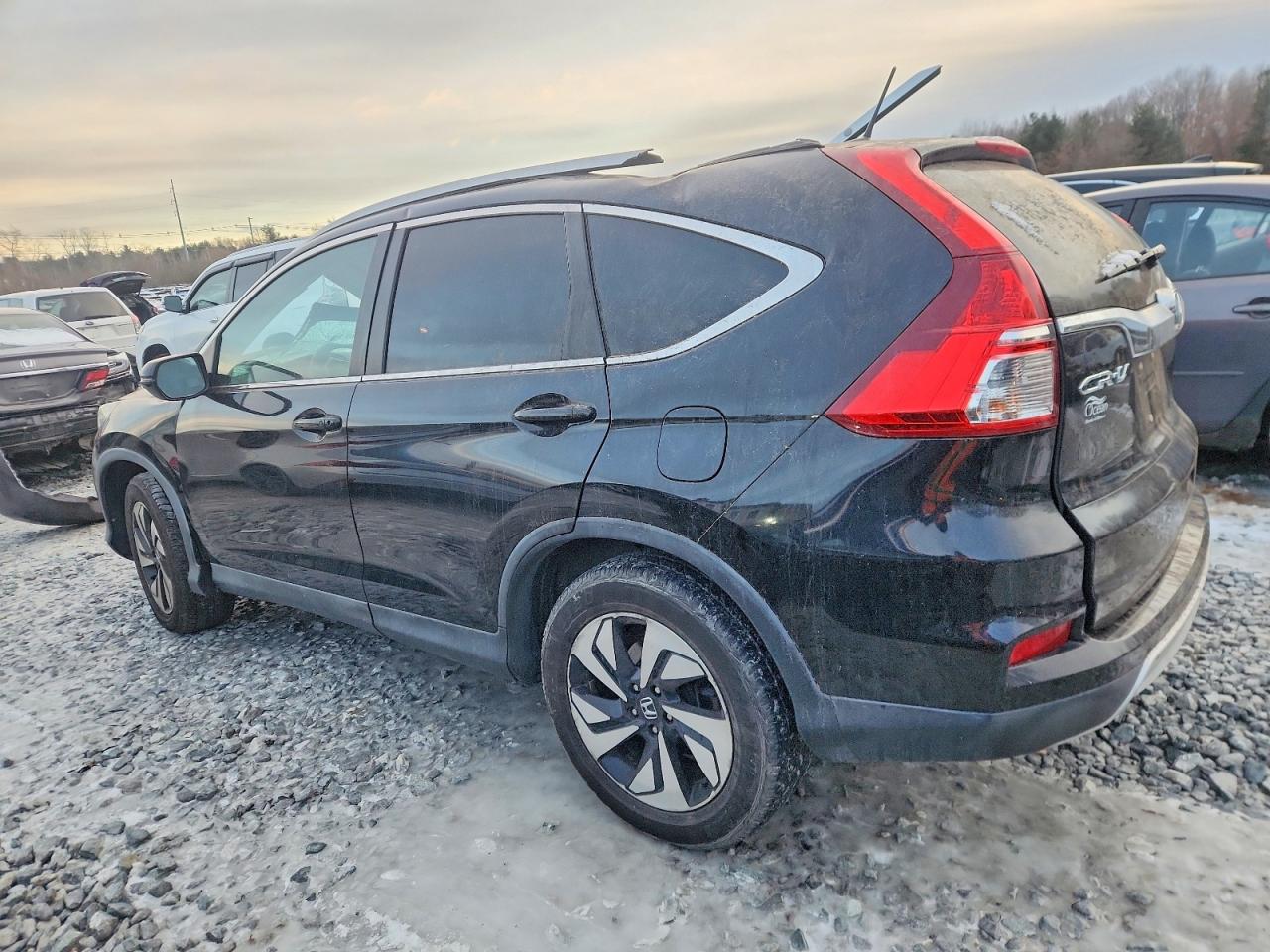 2015 HONDA CR-V TOURING photo 2