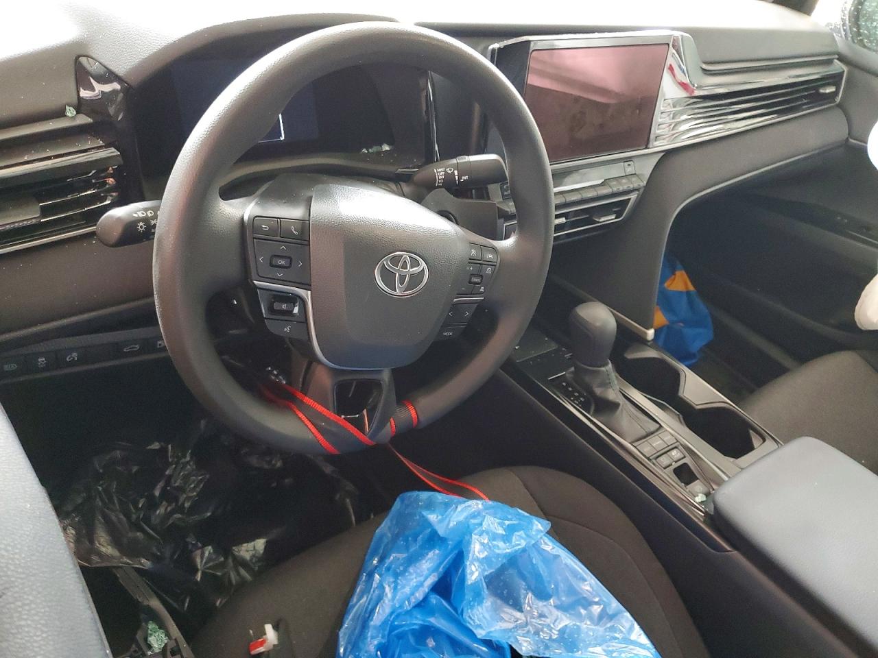 2026 TOYOTA CAMRY XSE photo 8