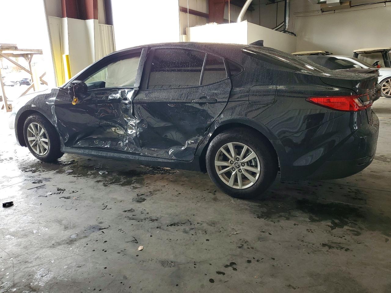 2026 TOYOTA CAMRY XSE photo 2