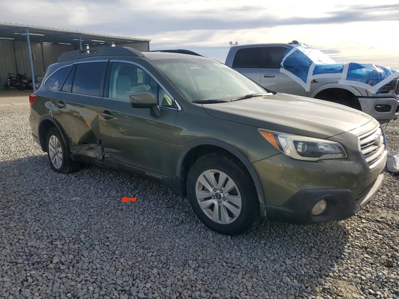 2015 SUBARU OUTBACK 2.5I PREMIUM photo 4