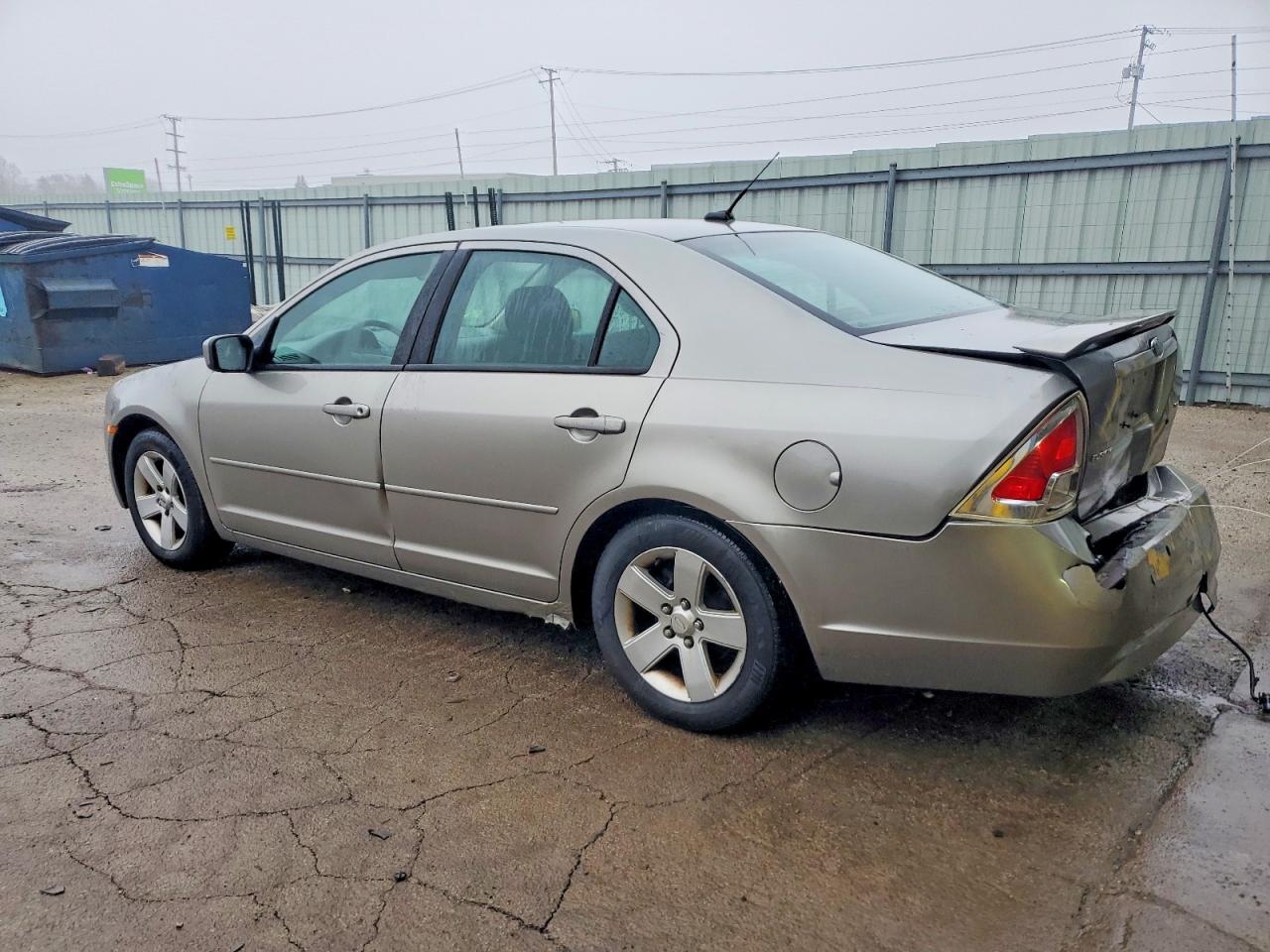 2008 FORD FUSION SE photo 2