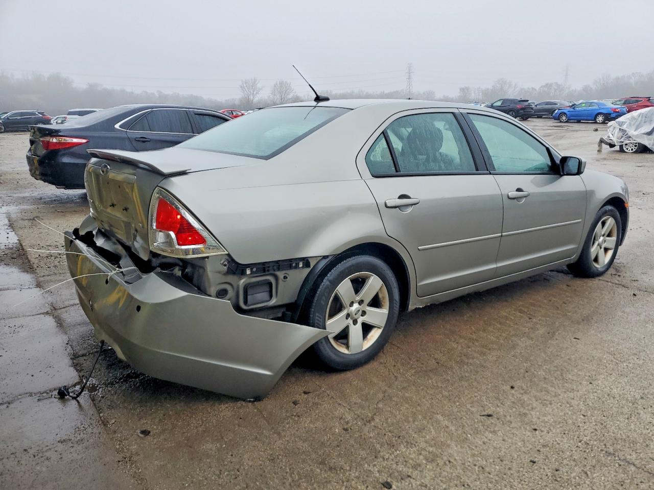 2008 FORD FUSION SE photo 3