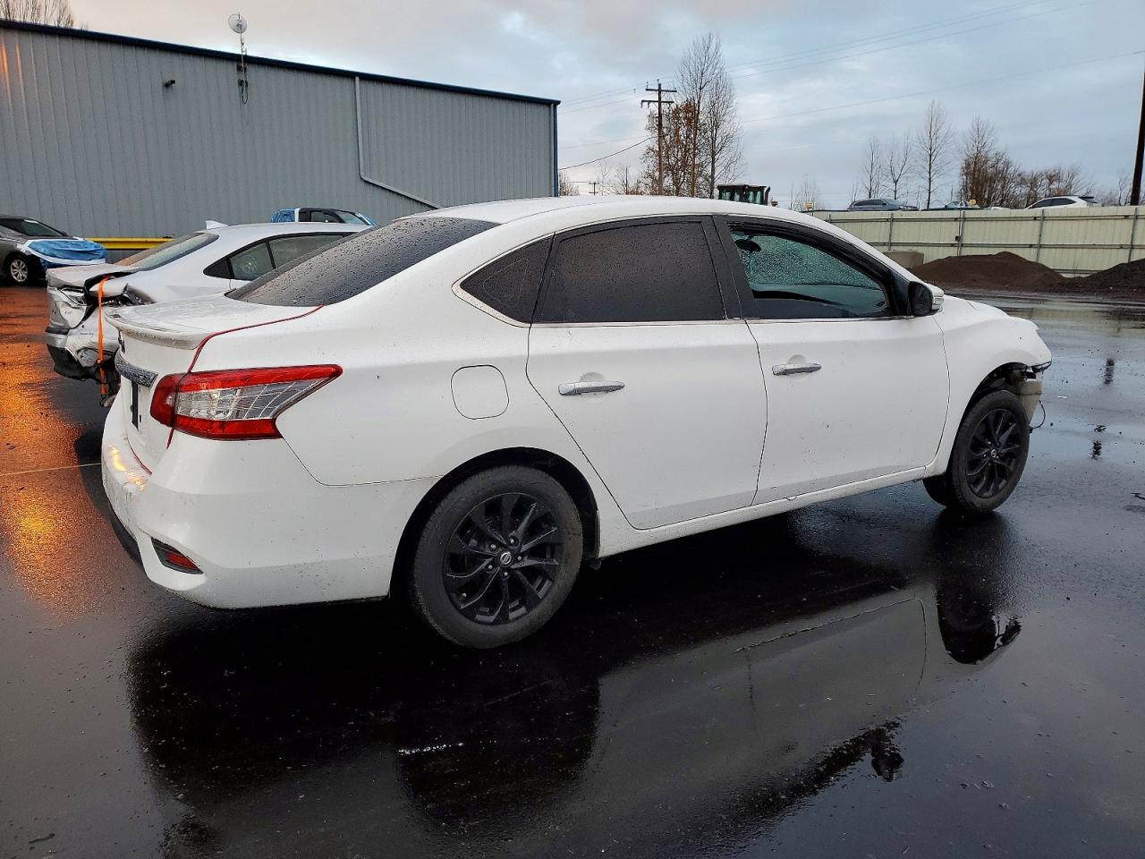 2017 NISSAN SENTRA S photo 3