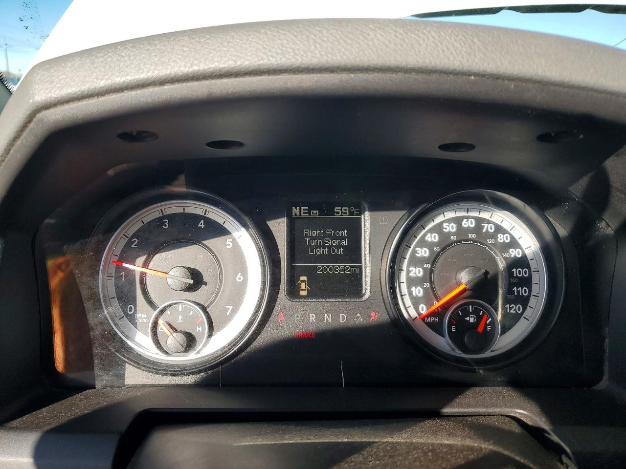 2014 RAM 1500 ST photo 9
