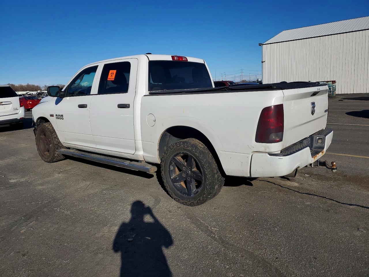 2014 RAM 1500 ST photo 2