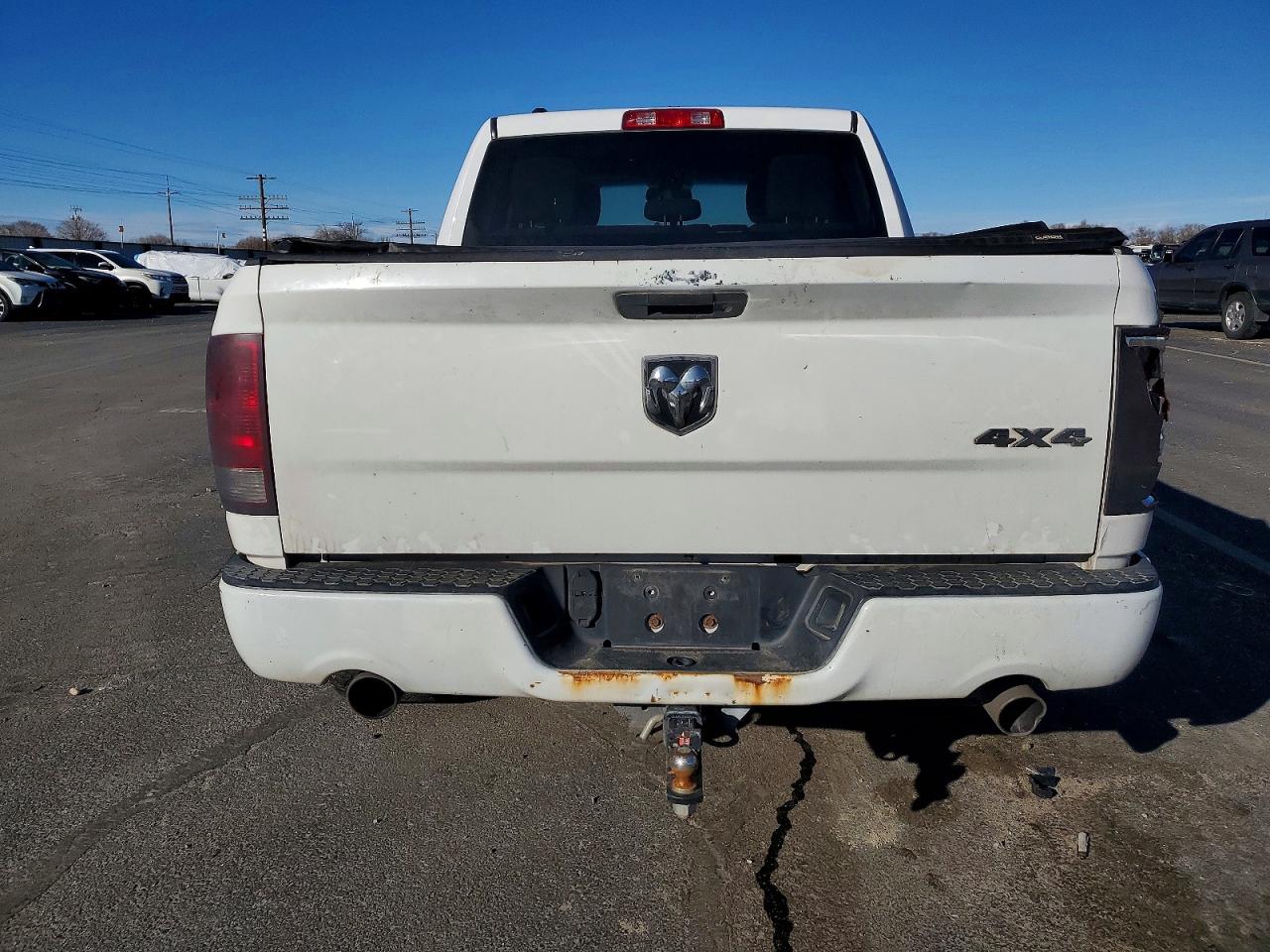 2014 RAM 1500 ST photo 6