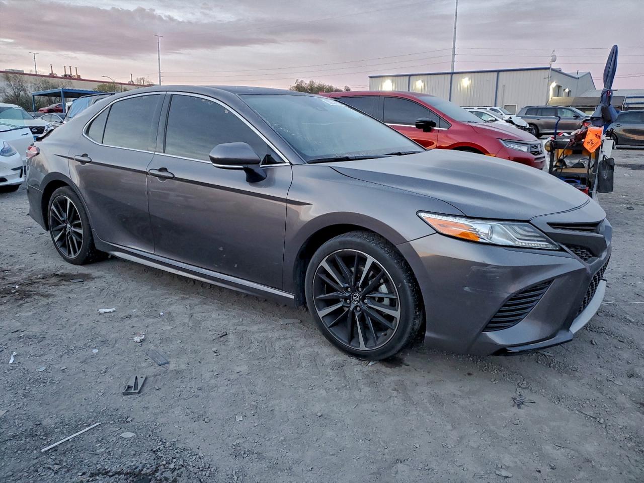 2020 TOYOTA CAMRY XSE photo 4