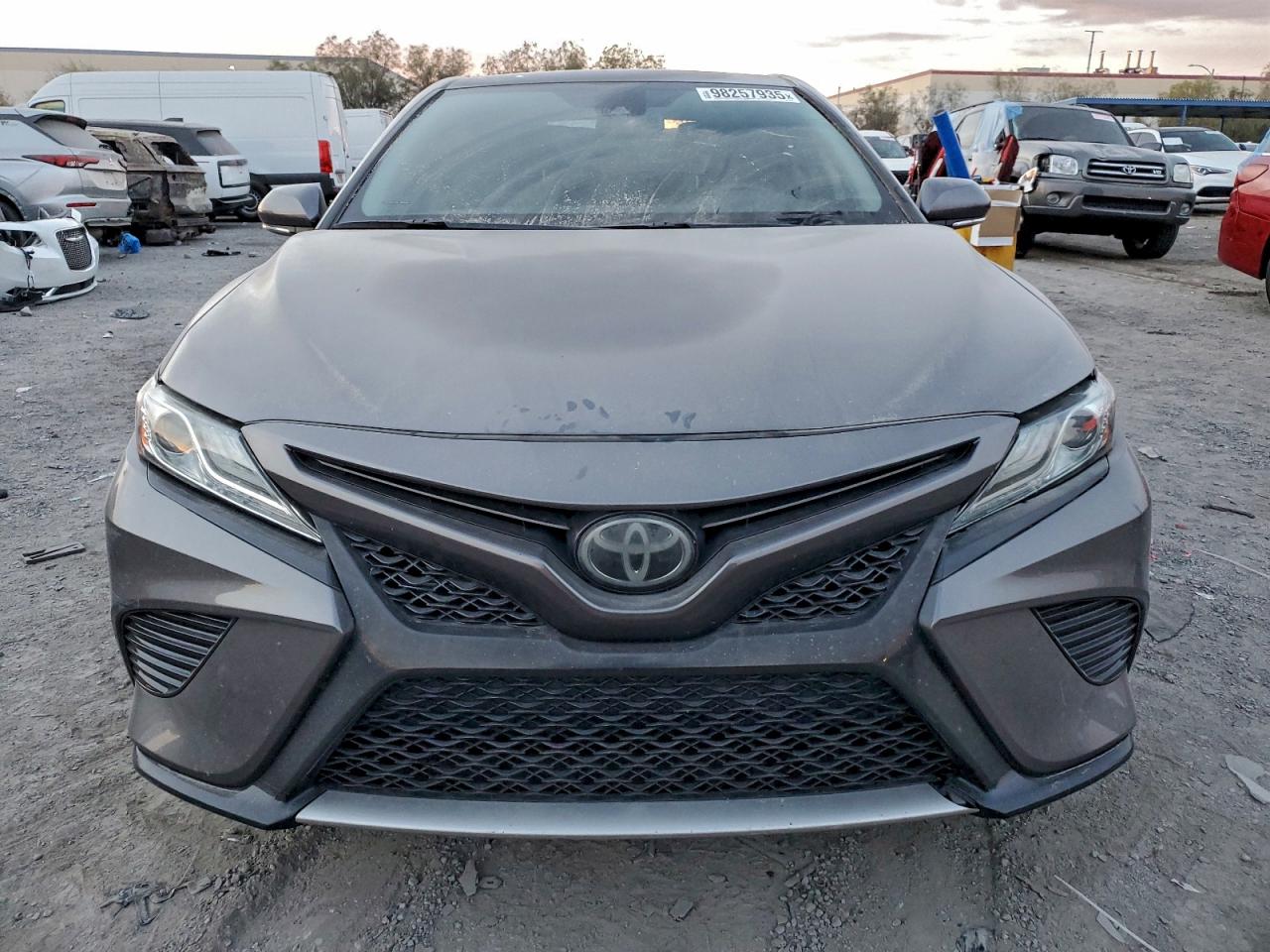 2020 TOYOTA CAMRY XSE photo 5
