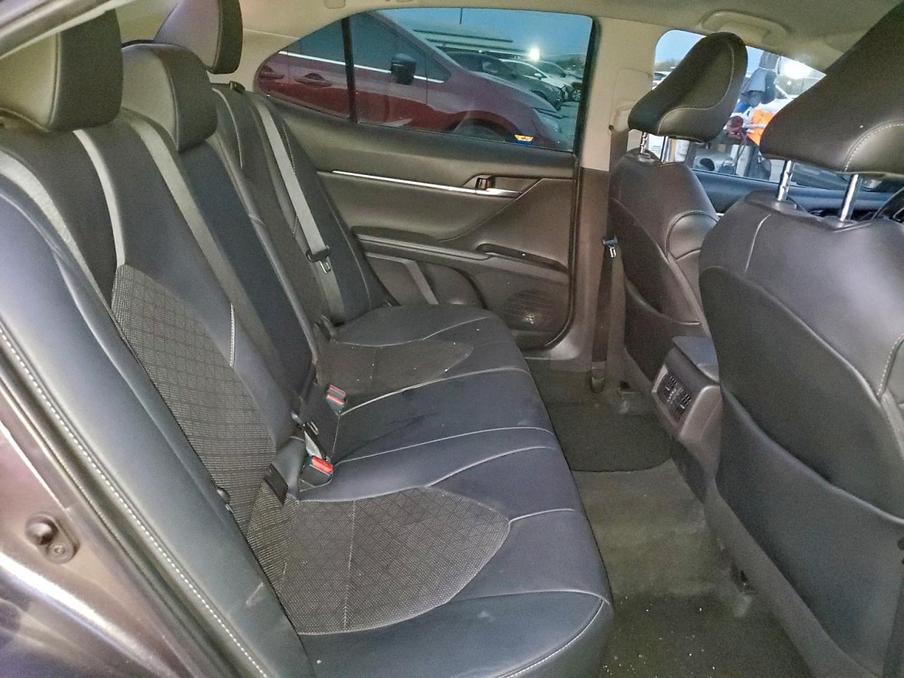 2020 TOYOTA CAMRY XSE photo 10