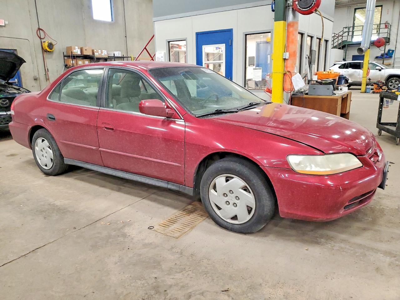 2002 HONDA ACCORD LX photo 4