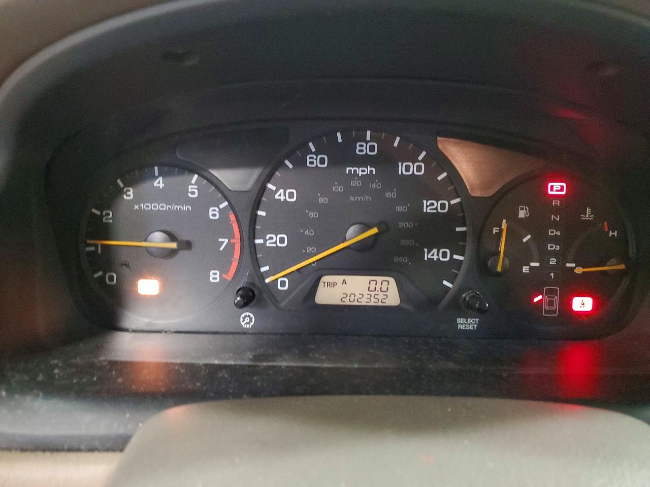 2002 HONDA ACCORD LX photo 9