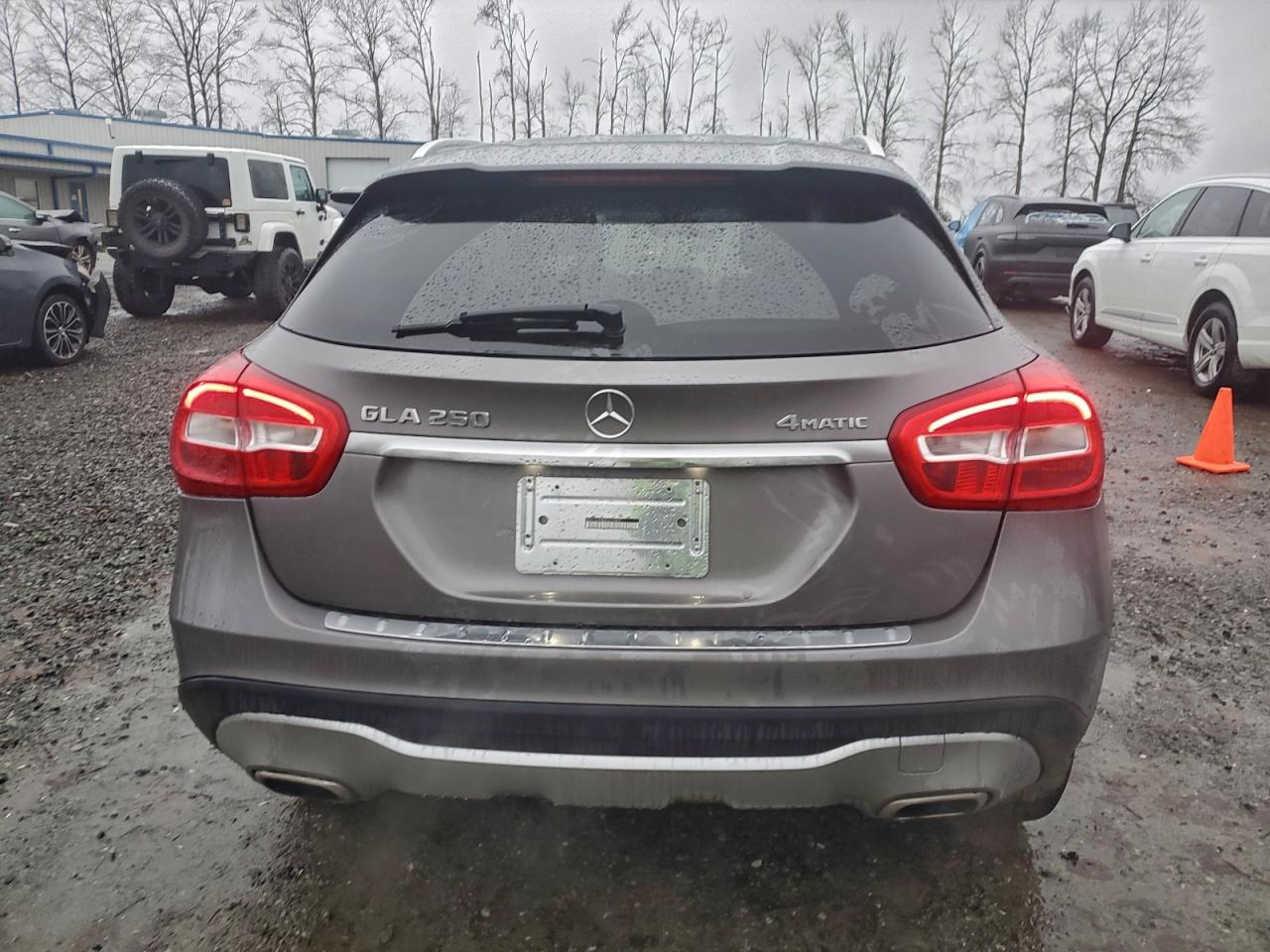 2019 MERCEDES-BENZ GLA 250 4MATIC photo 6
