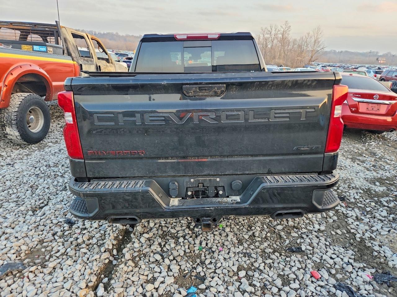 2023 CHEVROLET SILVERADO K1500 RST photo 6
