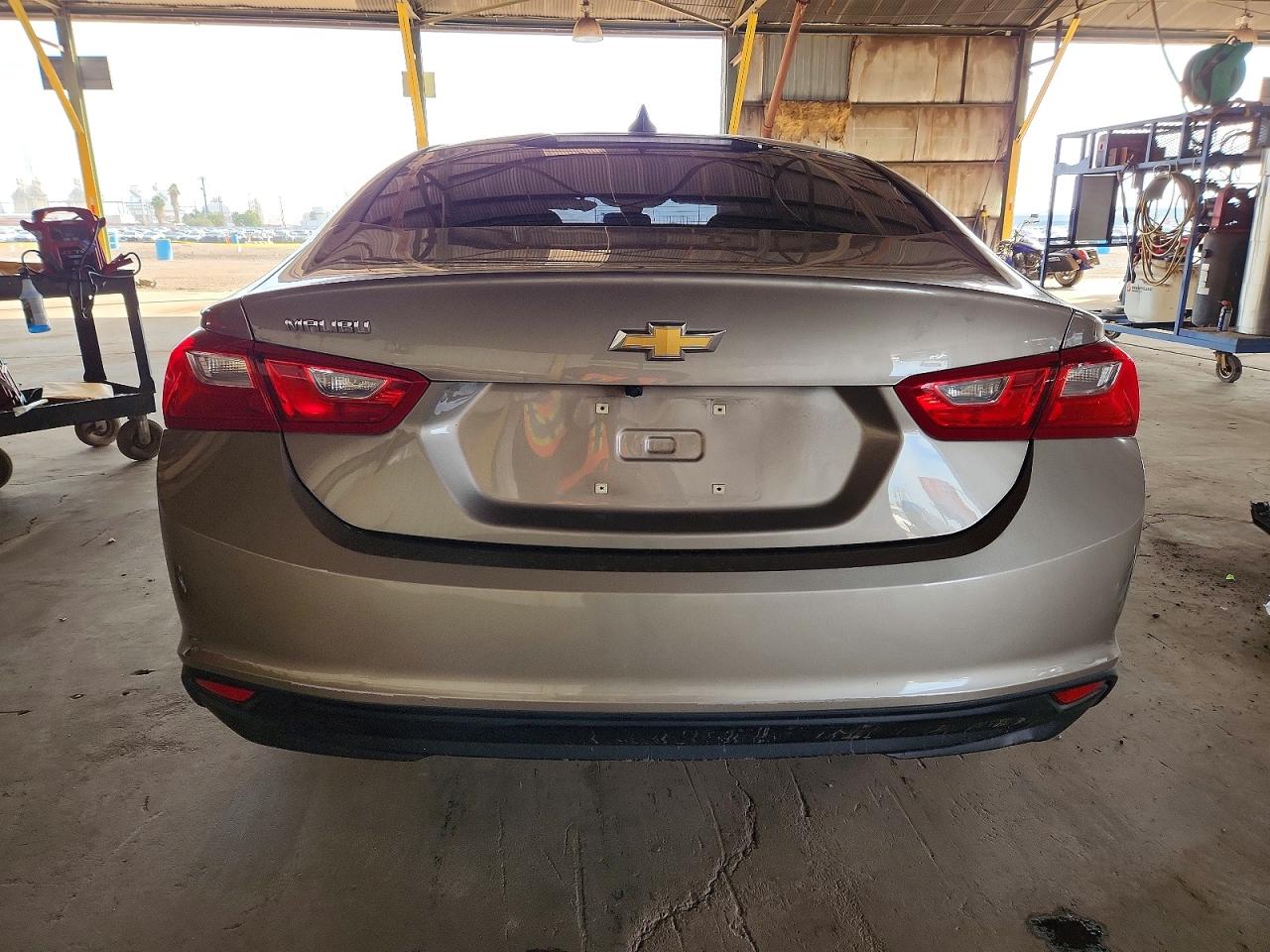 2022 CHEVROLET MALIBU LS photo 6