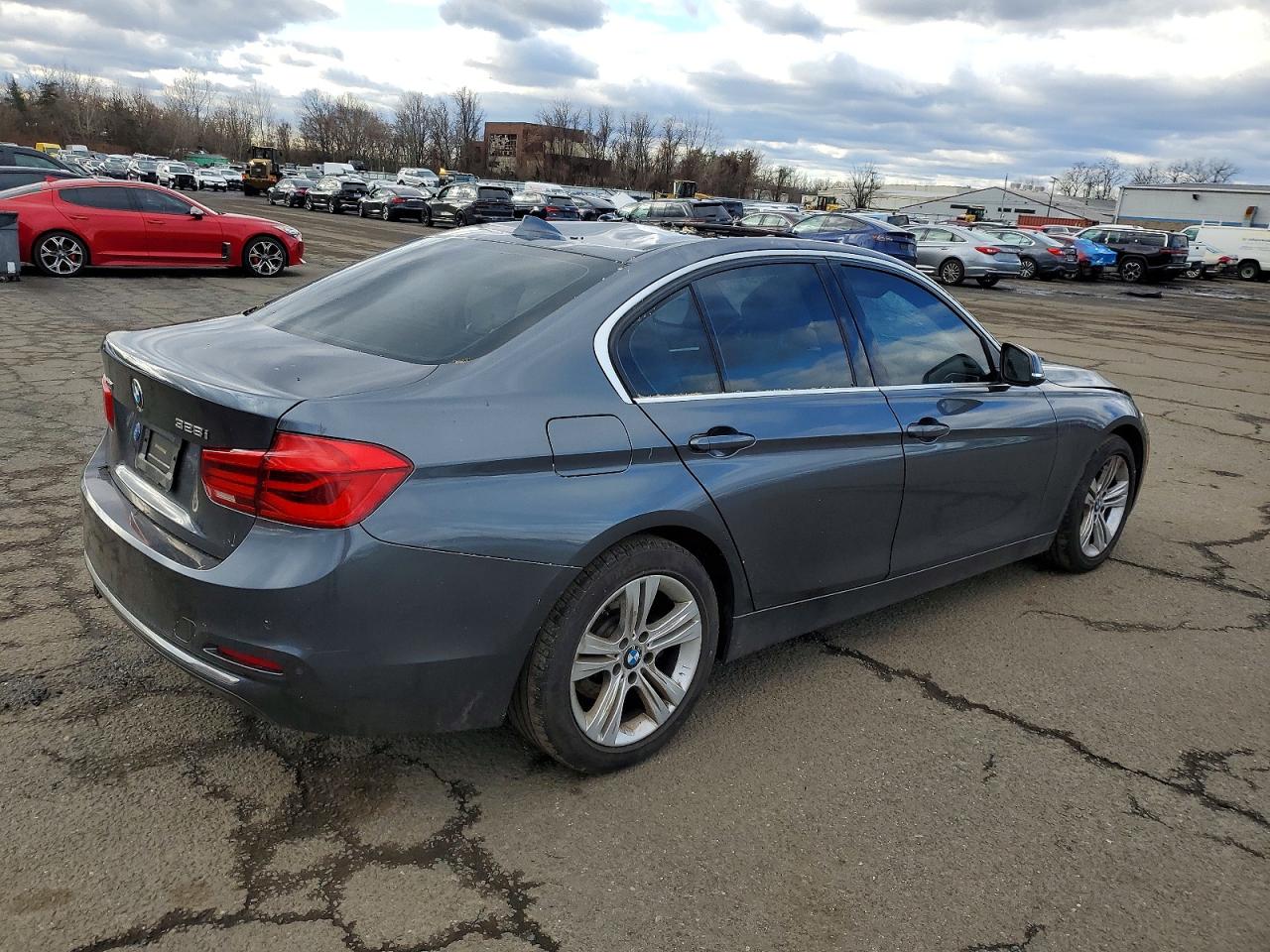 2016 BMW 328 XI SULEV photo 3